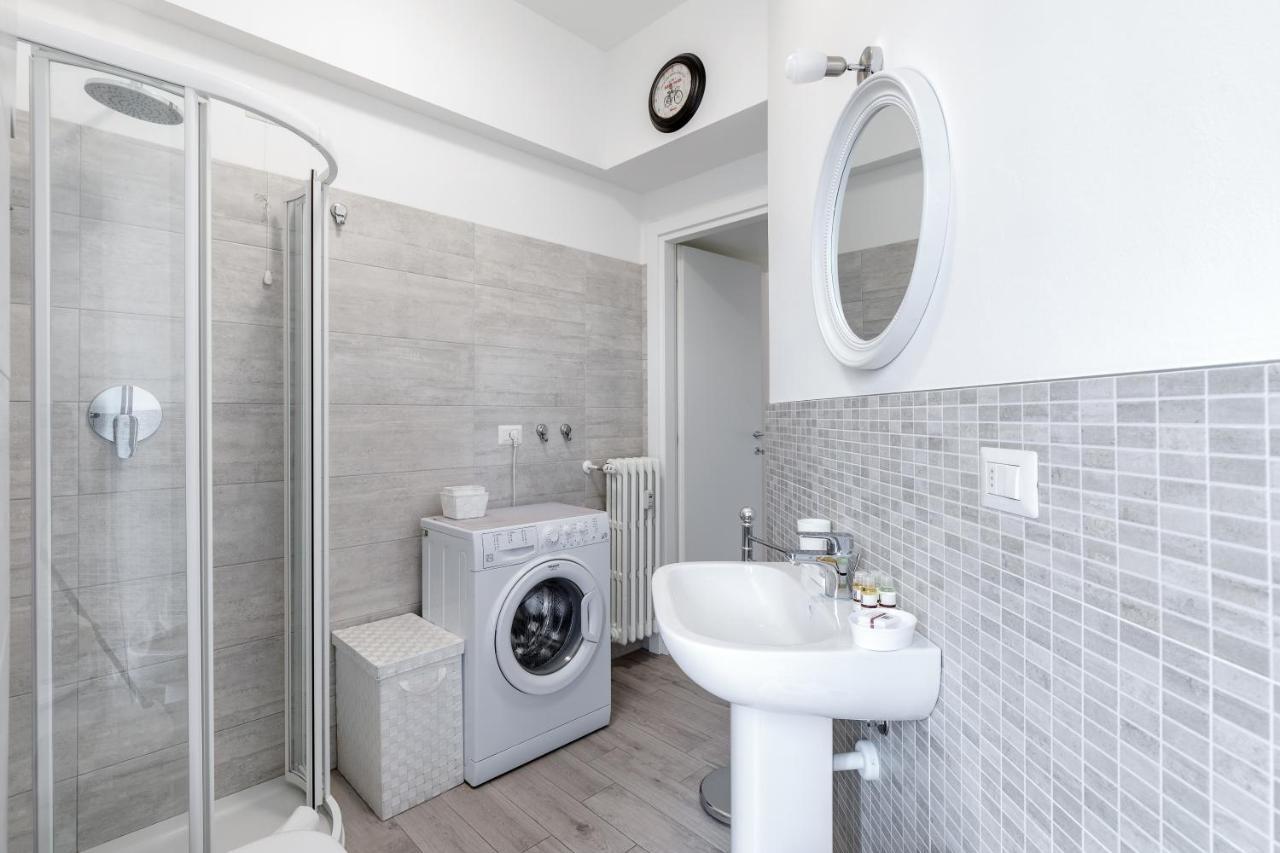 Piazza De Angeli M1 Comfortable Flat With Balcony Μιλάνο Εξωτερικό φωτογραφία