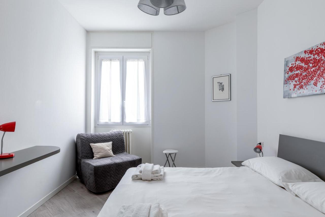 Piazza De Angeli M1 Comfortable Flat With Balcony Μιλάνο Εξωτερικό φωτογραφία